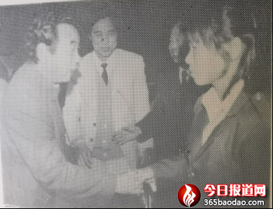 何衛(wèi)紅事跡的社會反響(中)1203.png