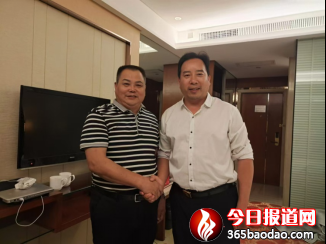 著名詩人黃秀峰應(yīng)邀出席首映禮933.png